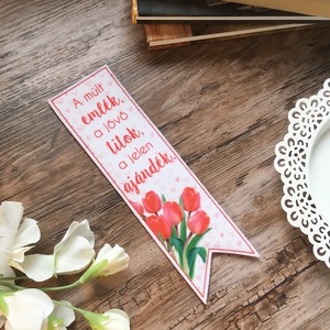 Piros tulipános filc könyvjelző - Meska.hu