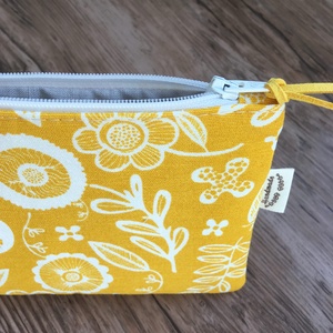 Sárga vászon virágmintás neszeszer tolltartó szemüvegtartó irattartó tok erszény karácsony ajándék - táska & tok - neszesszer - Meska.hu
