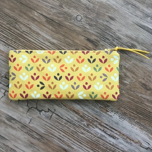 Aranysárga virágos neszesszer tolltartó szemüvegtok tavaszi neszeszer pedagógusnap karácsony - táska & tok - neszesszer - Meska.hu