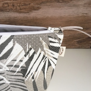 Szürke fehér mintás vászon neszesszer pipere táska handmade pedagógusnap - táska & tok - neszesszer - Meska.hu