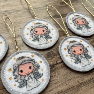 6 db-os karácsonyi filc dísz szett hó angyalka ezüst akasztóval - karácsony - karácsonyi lakásdekoráció - karácsonyfadíszek - Meska.hu