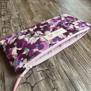 Lila-rózsaszín virágos tolltartó szemüvegtok neszesszer karácsony ajándék - táska & tok - neszesszer - Meska.hu