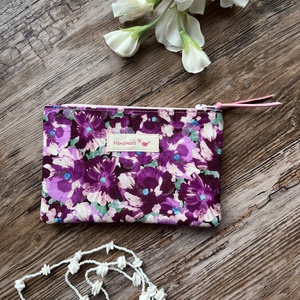 Lila virágos boríték neszesszer irattartó tok erszény karácsony ajándék, Táska & Tok, Neszesszer, Varrás, MESKA
