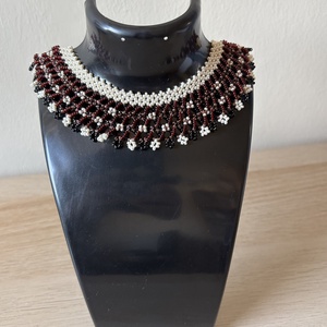 Gyöngyös nyakék, Ékszer, Nyaklánc, Gyöngyös nyaklánc, Gyöngyfűzés, gyöngyhímzés, MESKA