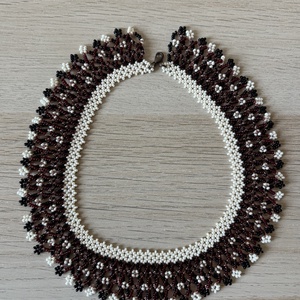 Gyöngyös nyakék - ékszer - nyaklánc - gyöngyös nyaklánc - Meska.hu