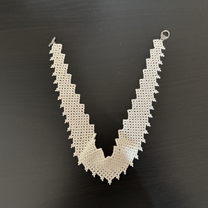 Ék-alakúnyaklánc - ékszer - nyaklánc - gyöngyös nyaklánc - Meska.hu