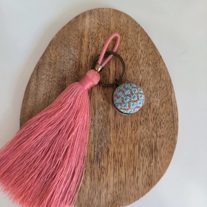 Kulcstartó táskadísz - Andalgo Kikelet, Táska & Tok, Kulcstartó & Táskadísz, Kulcstartó, Ékszerkészítés, MESKA