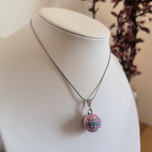 Macaron medál scrap-ből - ékszer - nyaklánc - medál - Meska.hu