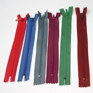 Zipzár vegyes csomag , Kellékek & szerszámok, Méteráru, Felvarrható, vasalható kellék, Varrás, Varrás, MESKA