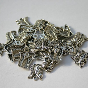 10 db Tibeti ezüst színű mókus - gyöngy, ékszerkellék - egyéb alkatrész - Meska.hu