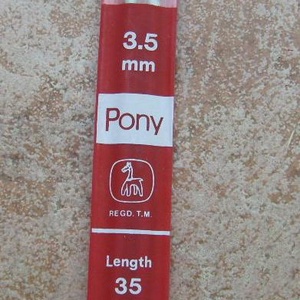 Pony kötőtű 3,5-es - Meska.hu Pony kötőtű 3,5-es - Meska.hu