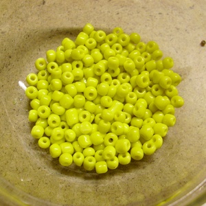 4 mm-es kásagyöngy 100 g - kellékek & szerszámok - gyöngyfűzés kellékek - kásagyöngy - Meska.hu