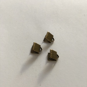 100 db sárgaréz színű szalagvég 6 mm, Kellékek & szerszámok, Gyöngyfűzés kellékek, Egyéb alkatrész, Ékszerkészítés, MESKA