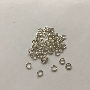5 mm-es szimpla szerelőkarika ezüst színben 100 db, Kellékek & szerszámok, Gyöngyfűzés kellékek, Szerelőkarika, Ékszerkészítés, MESKA