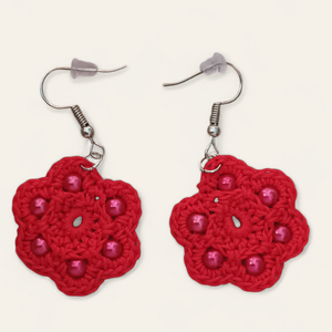 Gerbera fülbevaló piros, Ékszer, Fülbevaló, Lógós kerek fülbevaló, Csipkekészítés, MESKA