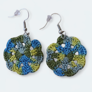 Csipkerózsa fülbevaló páva , Ékszer, Fülbevaló, Lógó fülbevaló, Horgolás, MESKA