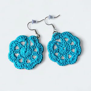 Csipkerózsa fülbevaló türkizkék , Ékszer, Fülbevaló, Lógó fülbevaló, Horgolás, MESKA