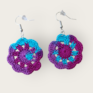 Csipkerózsa fülbevaló lila-türkiz , Ékszer, Fülbevaló, Lógó fülbevaló, Horgolás, MESKA