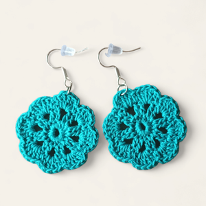 Csipkerózsa fülbevaló türkizzöld , Ékszer, Fülbevaló, Lógó fülbevaló, Horgolás, MESKA