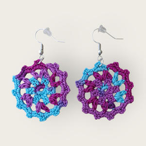 Kristály fülbevaló lila-türkiz , Ékszer, Fülbevaló, Lógó fülbevaló, Horgolás, MESKA
