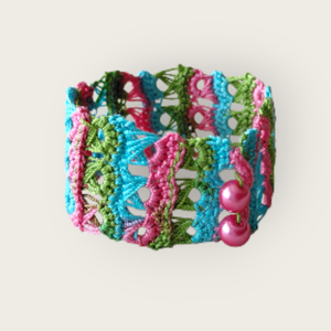 Csipke karkötő 3 soros pink-türkiz  - Meska.hu