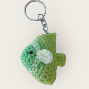 Halacska kulcstartó kivizöld-vajszín, Táska & Tok, Kulcstartó & Táskadísz, Kulcstartó, Horgolás, MESKA