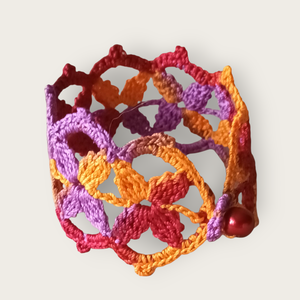 Csipke karkötő pikós lila-piros , Ékszer, Karkötő, Széles karkötő, Horgolás, MESKA