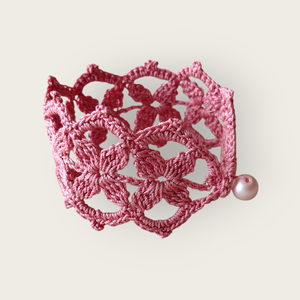 Csipke karkötő pikós lazac , Ékszer, Karkötő, Széles karkötő, Horgolás, MESKA