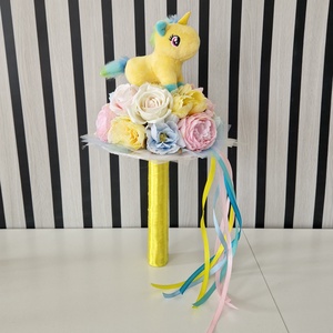 Ovis unikornisos ballagási csokor - otthon & életmód - virágdekoráció - virágok - virágcsokor - Meska.hu