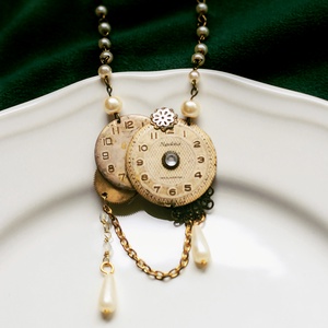 VÉGKIÁRUSÍTÁS  Empress Luella Bennett - steampunk nyaklánc, Ékszer, Nyaklánc, Medálos nyaklánc, Újrahasznosított alapanyagból készült termékek, MESKA
