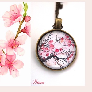 Tavaszi virágos nyaklánc japán cseresznyevirág  - ékszer - nyaklánc - medálos nyaklánc - Meska.hu