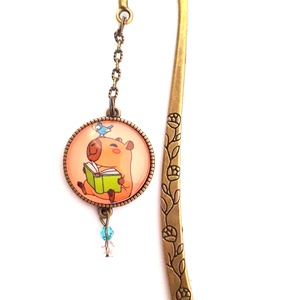 Vidám olvasó kapibara kismadárral capybara - könyv & zene - könyvjelző - Meska.hu