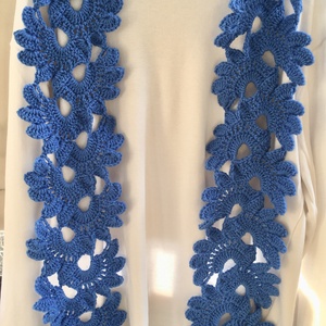 Kék Virágos Dekoratív horgolt sál - ruha & divat - sál, sapka, kendő - kendő - Meska.hu Kék Virágos Dekoratív horgolt sál - ruha & divat - sál, sapka, kendő - kendő - Meska.hu
