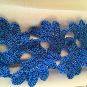 Kék Virágos Dekoratív horgolt sál - ruha & divat - sál, sapka, kendő - kendő - Meska.hu Kék Virágos Dekoratív horgolt sál - ruha & divat - sál, sapka, kendő - kendő - Meska.hu