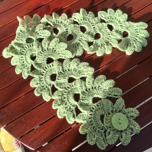 Zöldalma Virágos Dekoratív horgolt sál - ruha & divat - sál, sapka, kendő - kendő - Meska.hu