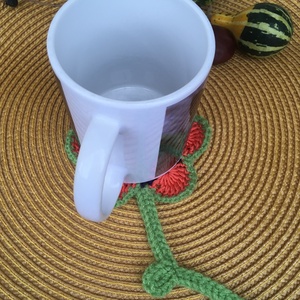 Virágos alátét - otthon & életmód - dekoráció - asztal és polc dekoráció - asztaldísz - Meska.hu