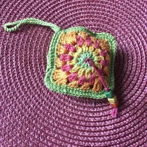 Pénztartó/fülhallgató tartó négyszögletű narancs  - táska & tok - kulcstartó & táskadísz - kulcstartó - Meska.hu