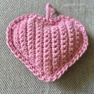 Valentin szív, Otthon & Életmód, Dekoráció, Dísztárgy, Horgolás, MESKA