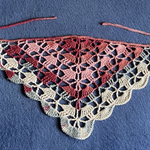 Batik horgolt  bandana kendő - ruha & divat - sál, sapka, kendő - kendő - Meska.hu