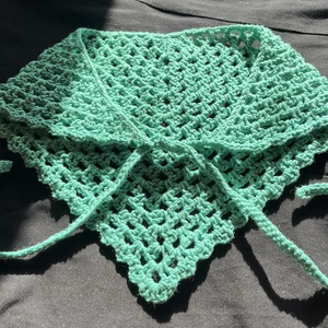 Jáde zöld bandana - ruha & divat - sál, sapka, kendő - kendő - Meska.hu