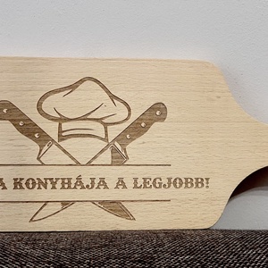 Papa konyhája a legjobb vágódeszka - Meska.hu
