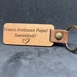 Vezess óvatosan Apa és Papa kulcstartó - táska & tok - kulcstartó & táskadísz - kulcstartó - Meska.hu