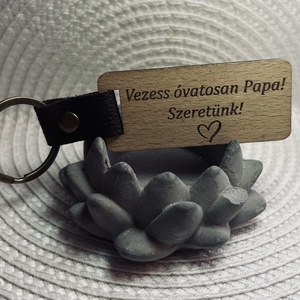 Vezess óvatosan Apa és Papa kulcstartó - táska & tok - kulcstartó & táskadísz - kulcstartó - Meska.hu