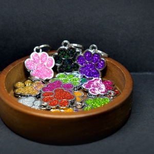 Csillámos tappancs alakú kutyabiléta � színes, egyedi névvel gravírozható biléta kutyáknak, Otthon & Életmód, Kisállatoknak, Kutyáknak, Kutya biléta, Gravírozás, pirográfia, MESKA