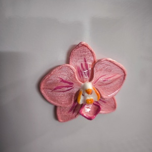 Rózsaszín orhidea hűtőmágnes, Otthon & Életmód, Konyhafelszerelés, tálalás, Konyhai dekoráció, Hűtőmágnes, Festett tárgyak, MESKA