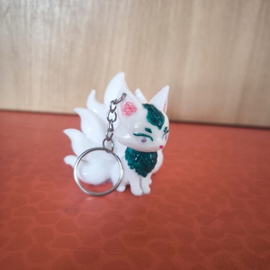 Fehér kilencfarkú róka kulcstartó - táska & tok - kulcstartó & táskadísz - kulcstartó - Meska.hu