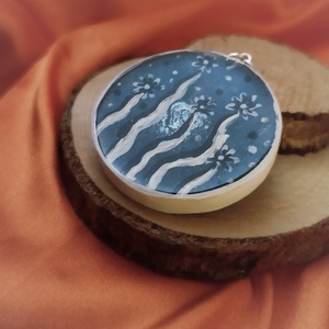 Kézzel festett női medál, Ékszer, Nyaklánc, Medál, , MESKA