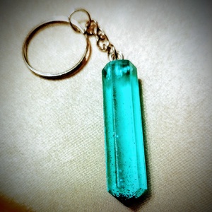 Kulcstartó , Táska & Tok, Kulcstartó & Táskadísz, Kulcstartó, , Ez a pehely könnyű kulcstartó kristály hatású, strapa bíró áttetsző kék színe miatt uniszex darab, MESKA