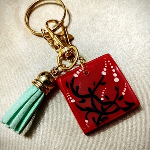 Táskadísz, Táska & Tok, Kulcstartó & Táskadísz, Kulcstartó, Ékszerkészítés, Mindenmás, Kézzel festett táskadísz üdebszínével feldobja a női táskákat. , MESKA