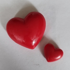 Piros szívek hűtőmágnes, Otthon & Életmód, Konyhafelszerelés, tálalás, Konyhai dekoráció, Hűtőmágnes, , MESKA